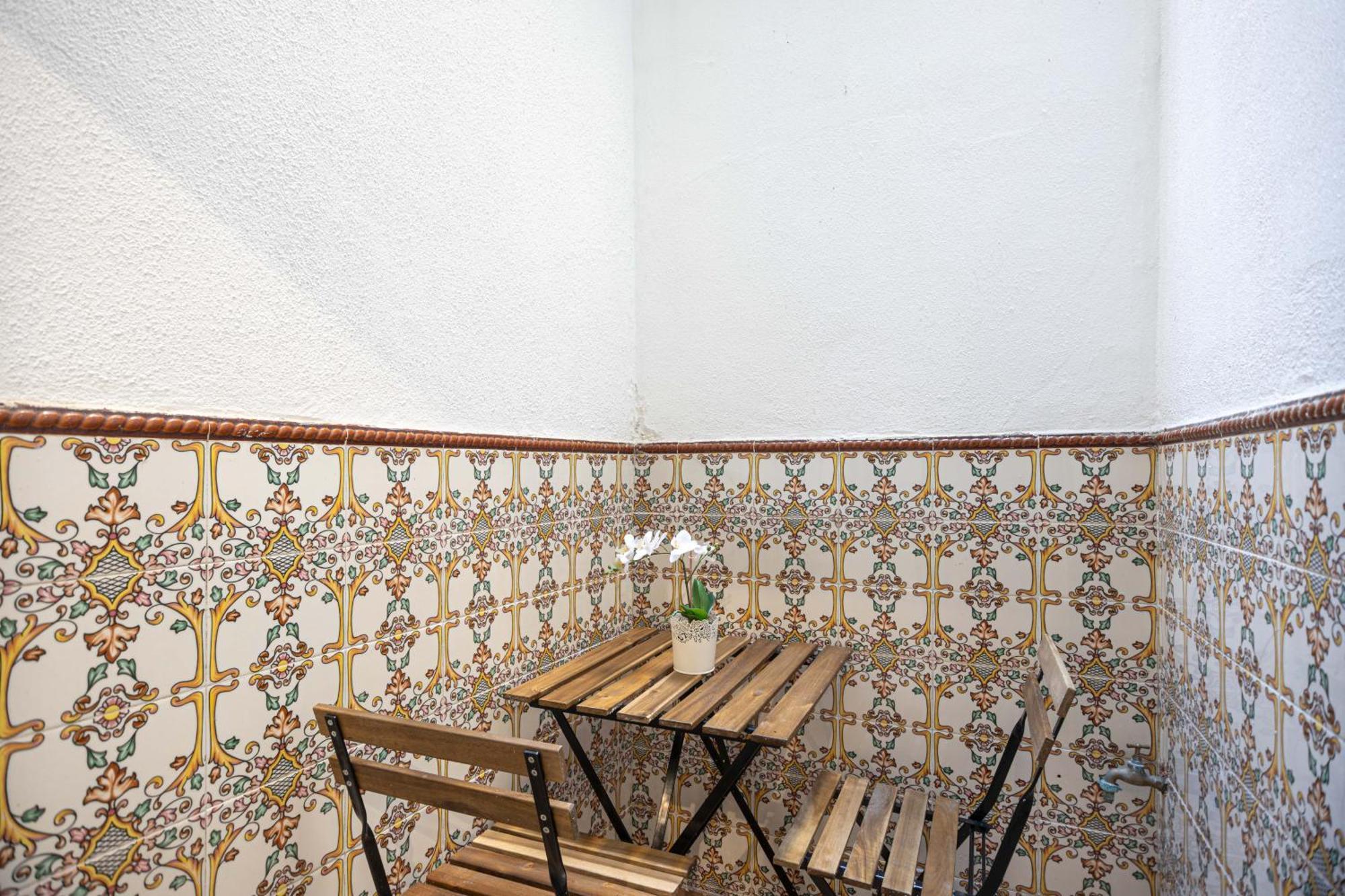 Отель Local House Лиссабон Экстерьер фото
